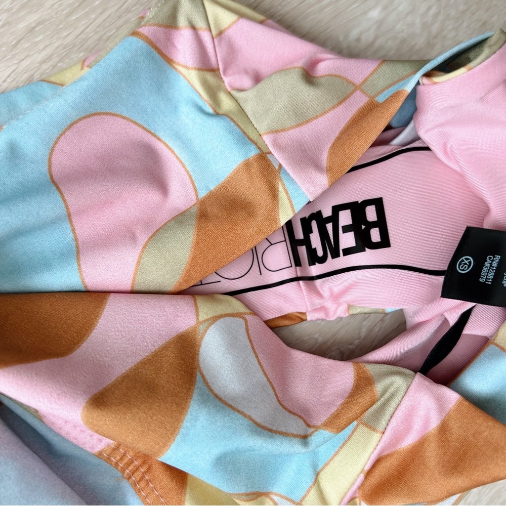 Beach Riot Bikini - Picture 5 of 6